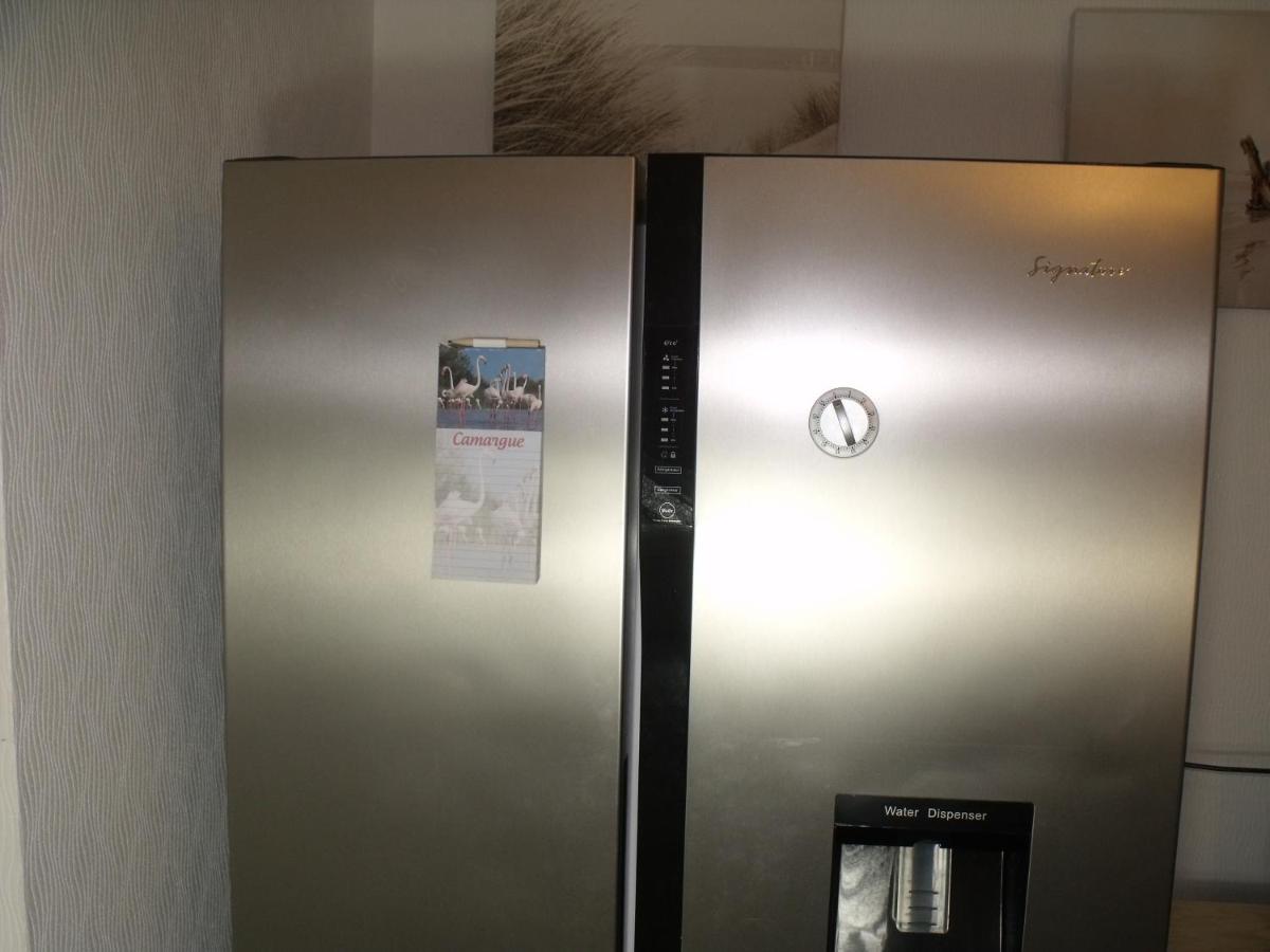 Appartement T2, 7 Jours Minimum, Climatise, 3 Etoiles, 40M2 ,Parking Prive, Mer 300M, Wifi, Piscines, Tres Propre, Ascenseurs, En Etage Le Grau-du-Roi Exterior photo