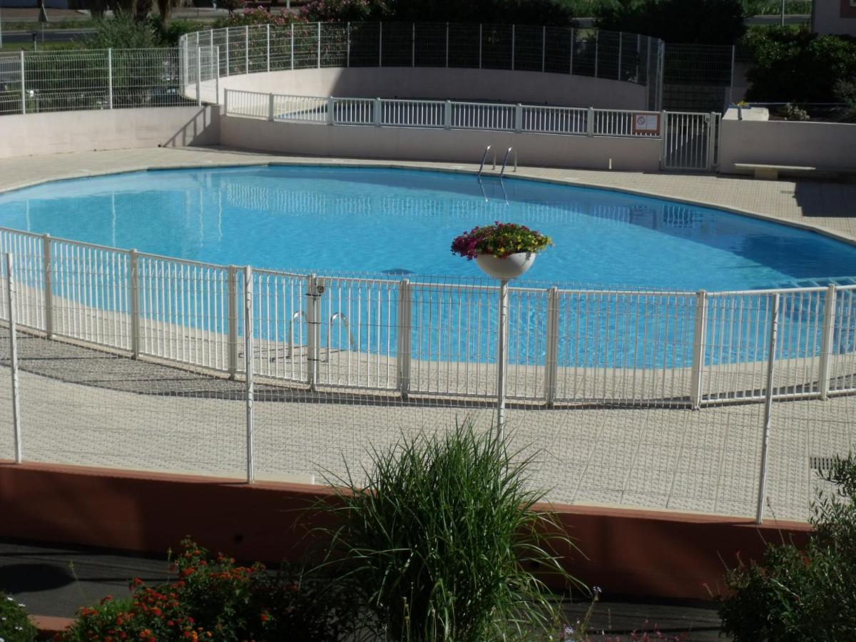 Appartement T2, 7 Jours Minimum, Climatise, 3 Etoiles, 40M2 ,Parking Prive, Mer 300M, Wifi, Piscines, Tres Propre, Ascenseurs, En Etage Le Grau-du-Roi Exterior photo